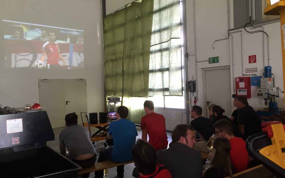 Corporate viewing bei KOWE – EM-Spiel Österreich : Ungarn